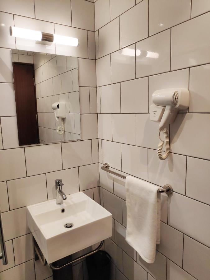 Ez Suites Bandar Seri Begawan Kültér fotó